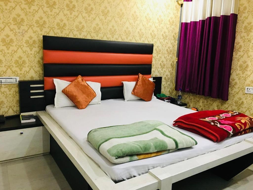 Hotel Natraj Sasaram Dış mekan fotoğraf